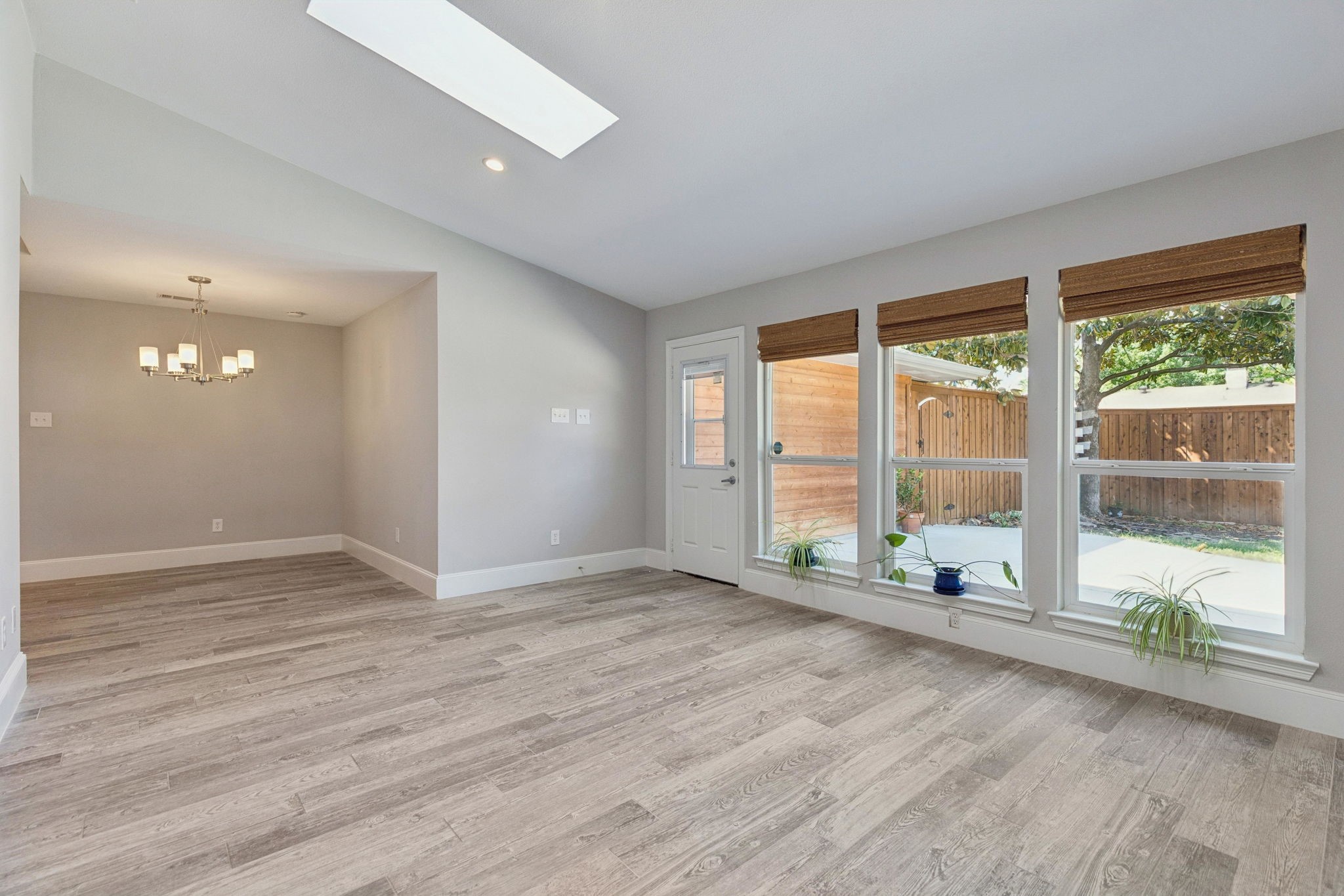 1801 Cross Bend Road