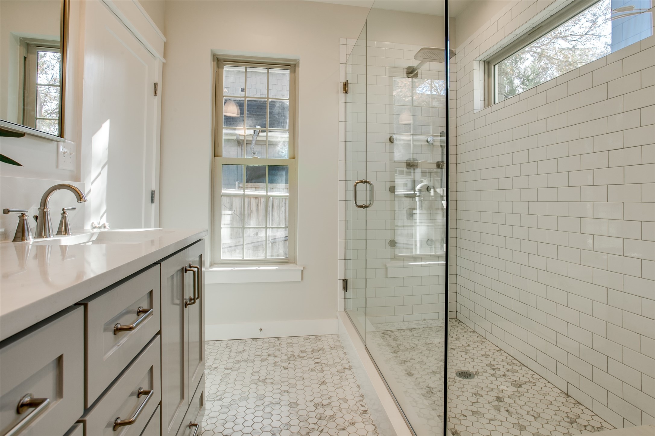 4327 Vandelia Street