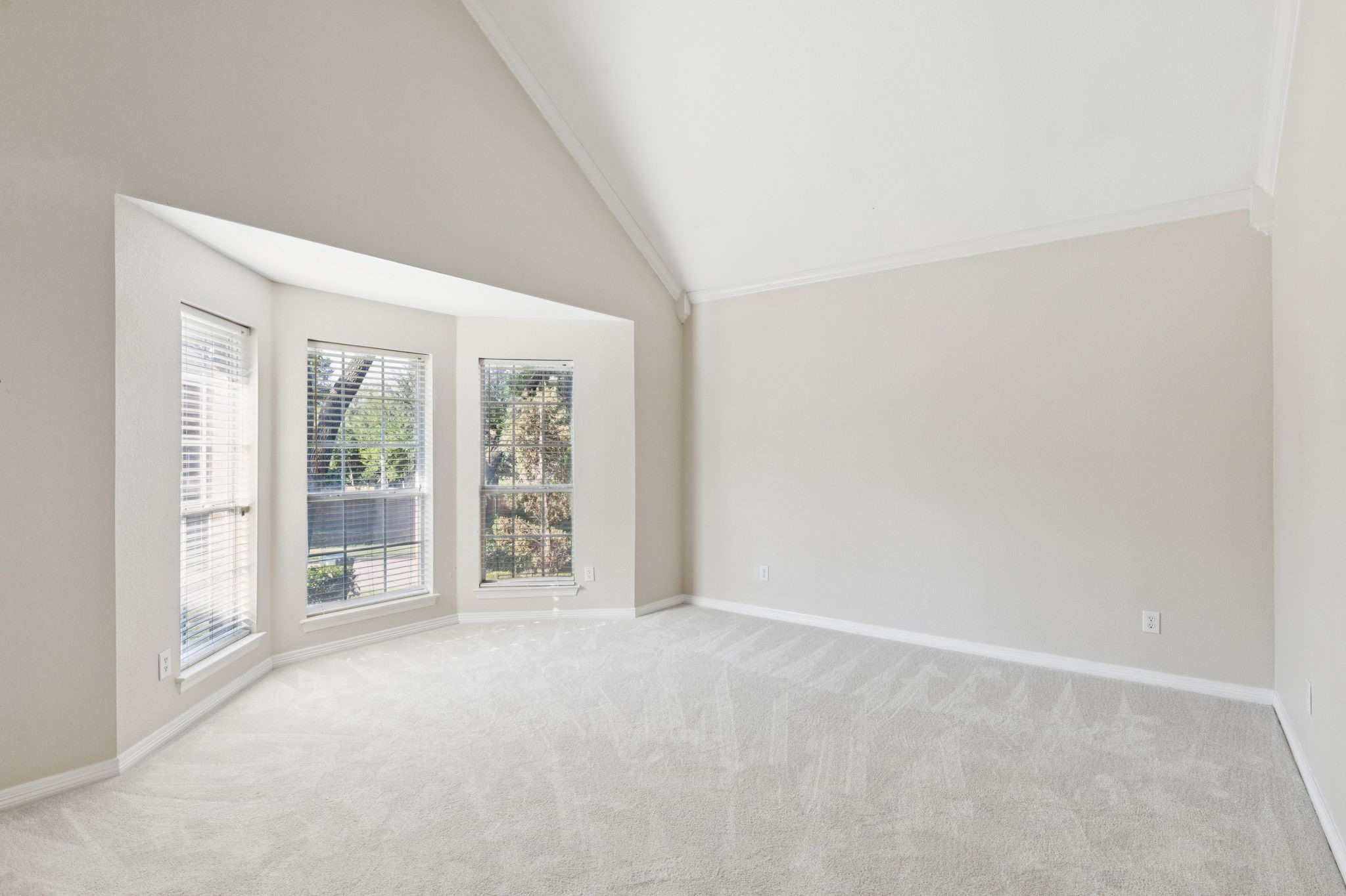 2501 Clear Ridge Drive