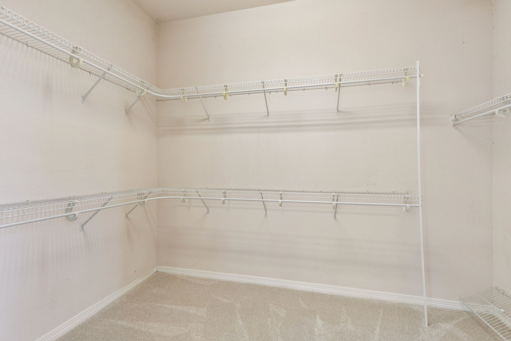 2501 Clear Ridge Drive