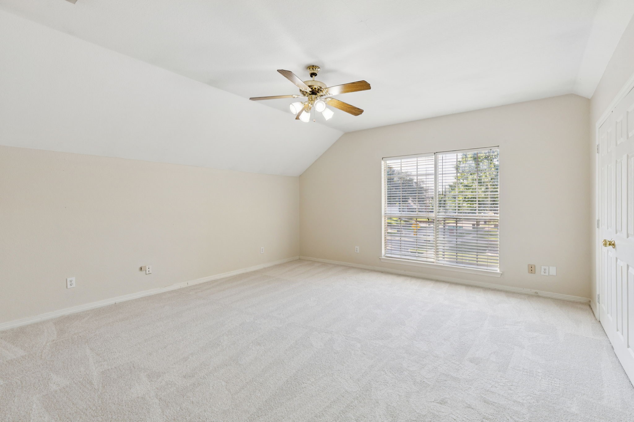 2501 Clear Ridge Drive