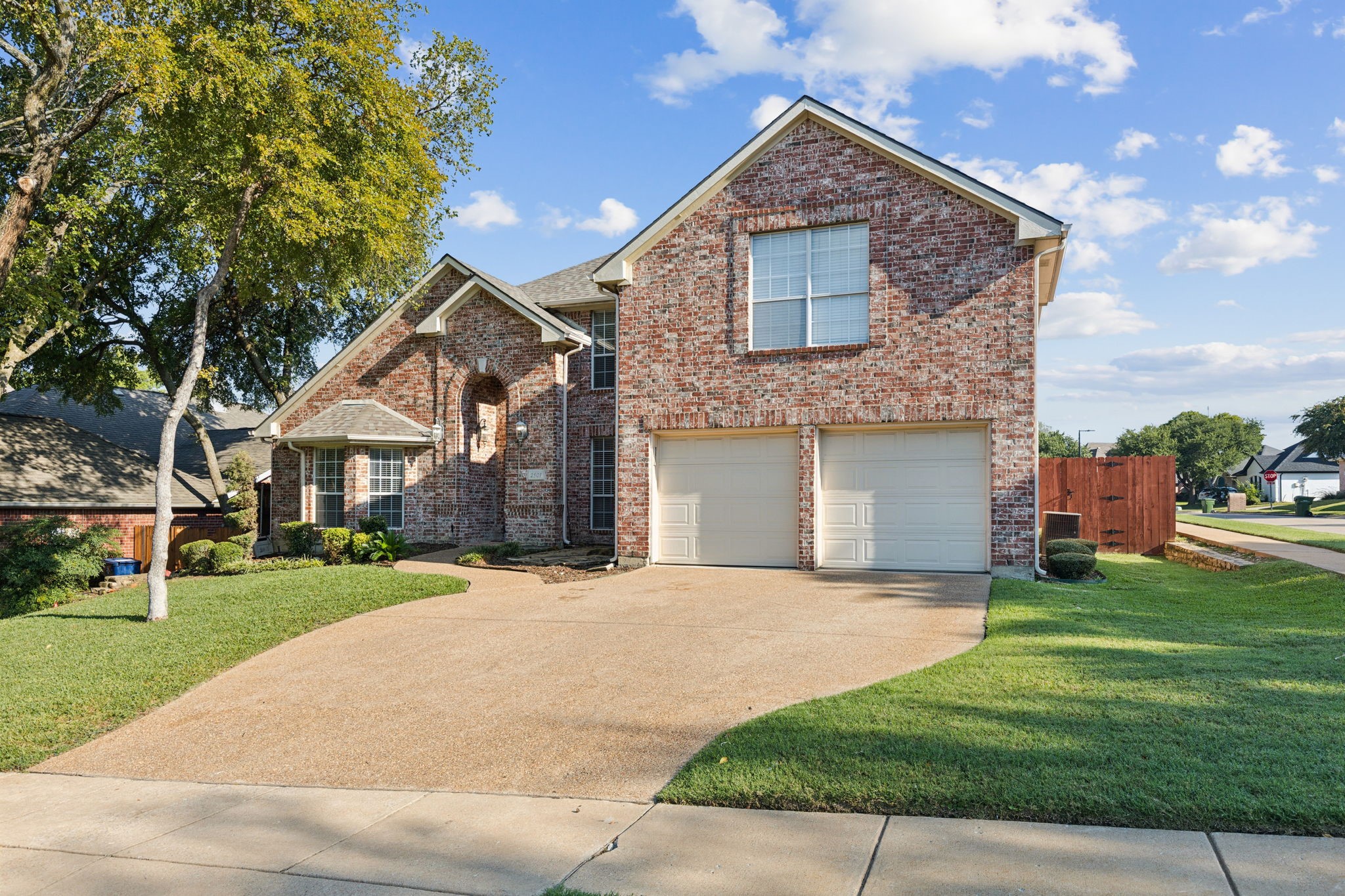 2501 Clear Ridge Drive