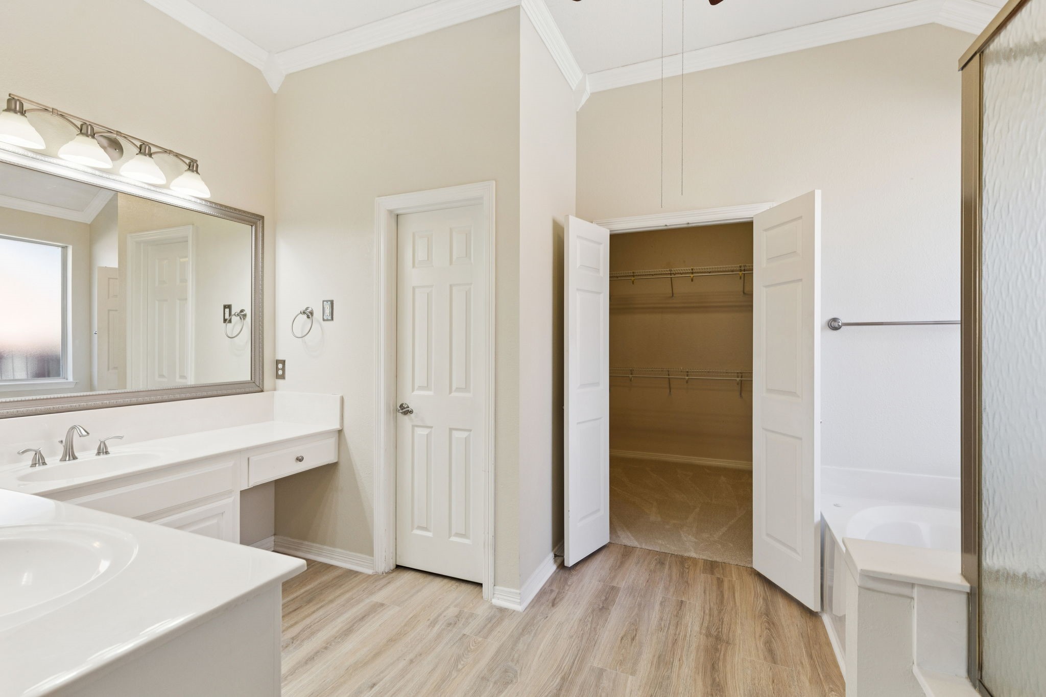 2501 Clear Ridge Drive