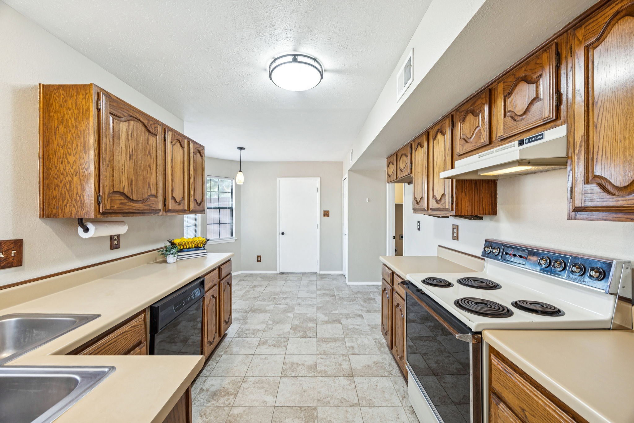 1300 Lufkin Drive