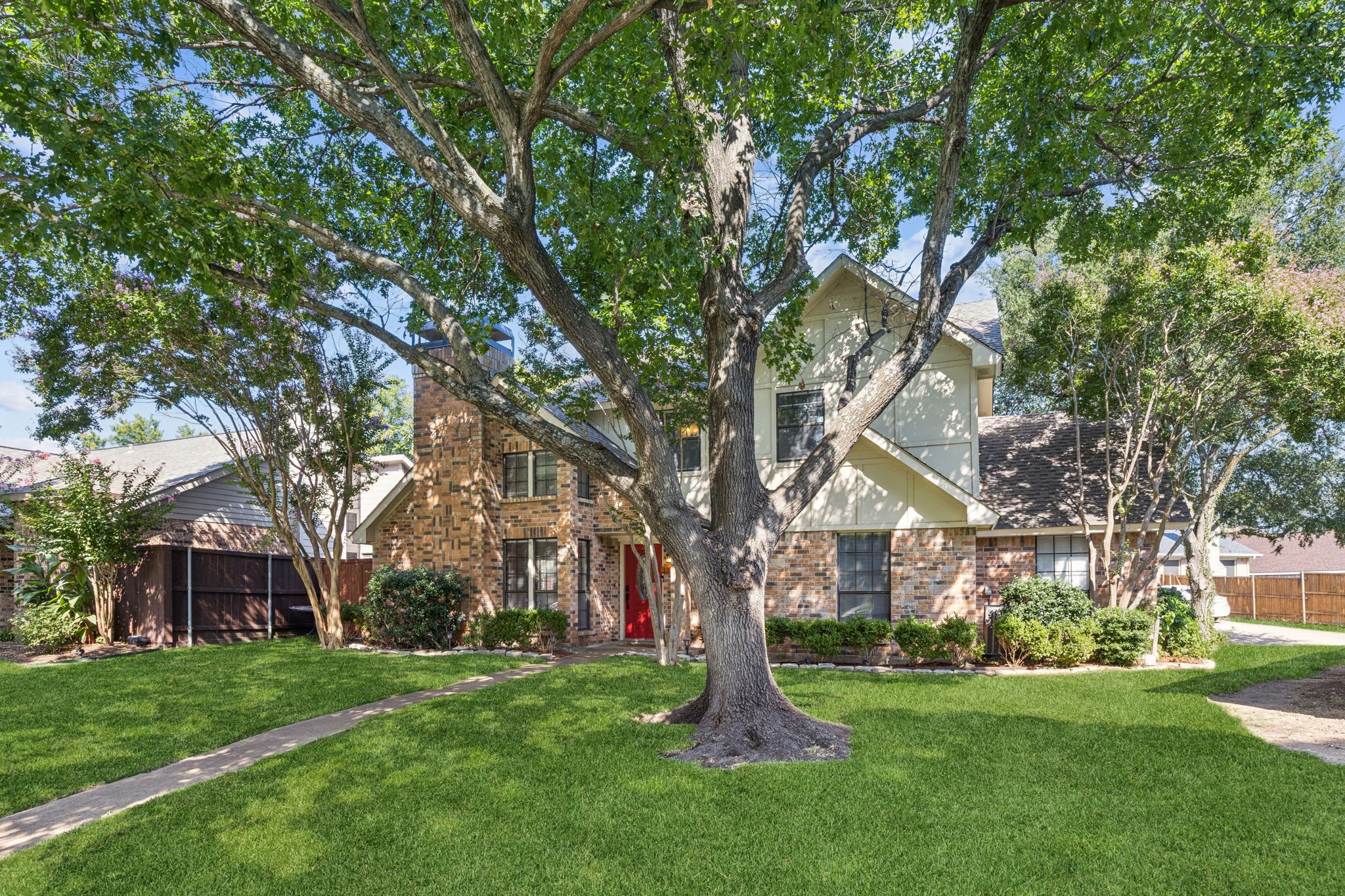 1300 Lufkin Drive