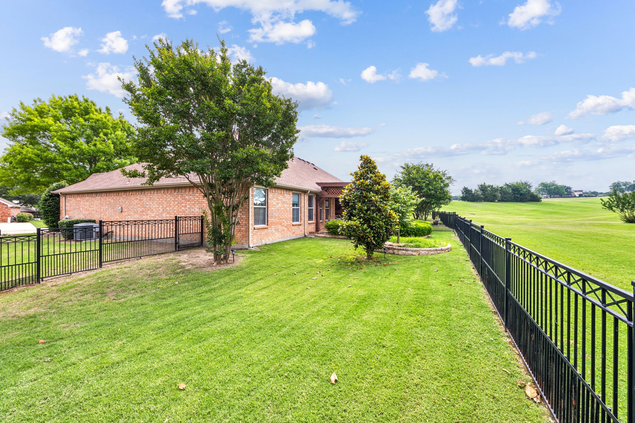 1304 Shinnecock Court