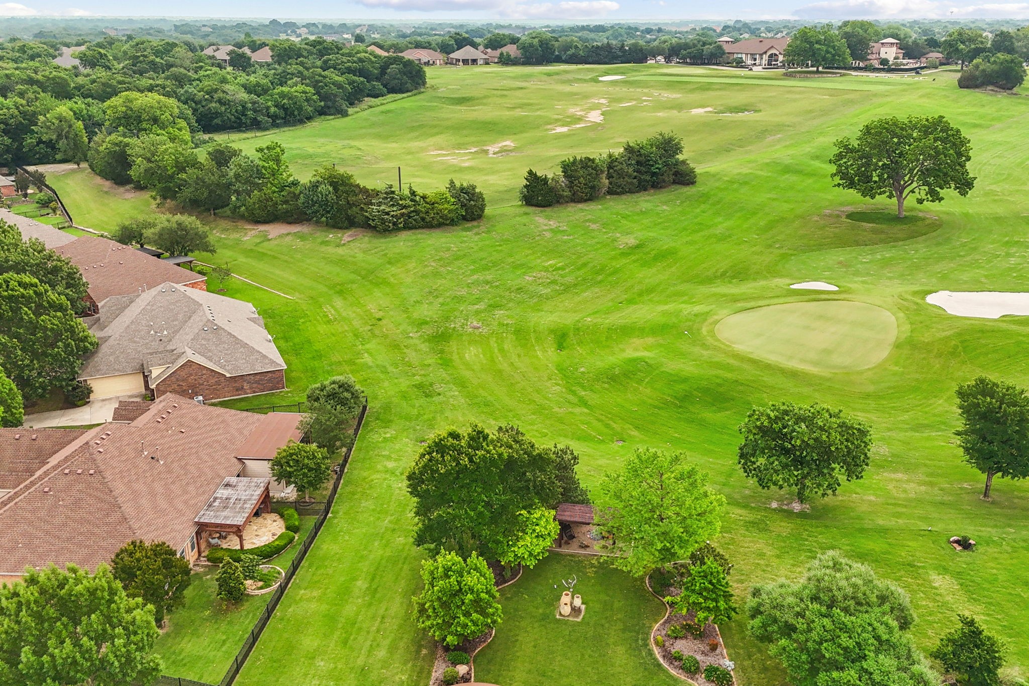 1304 Shinnecock Court