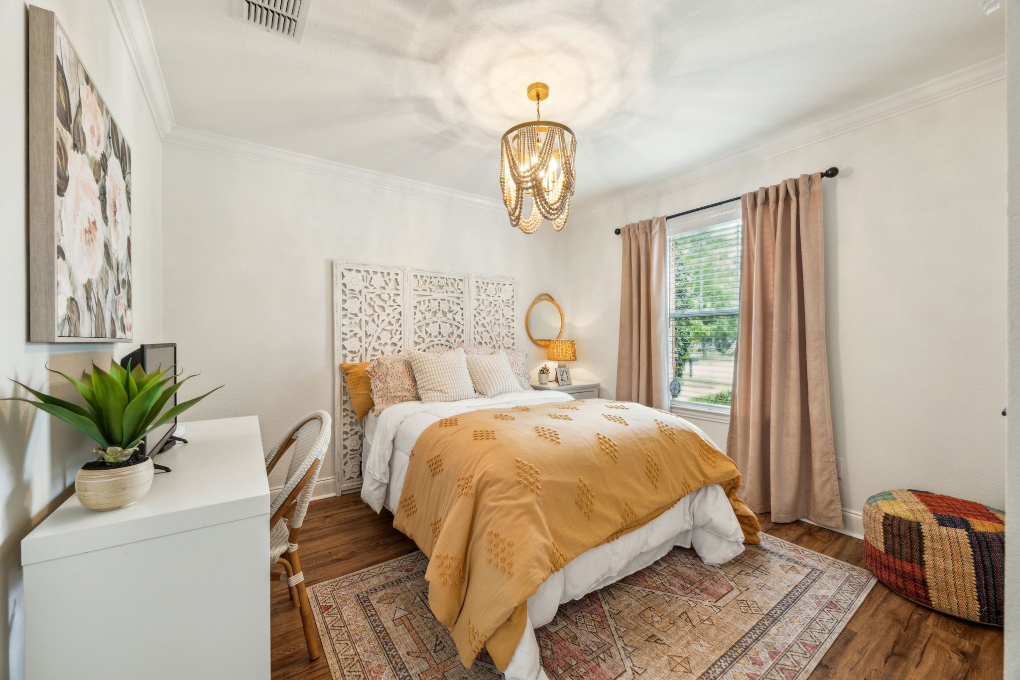 1304 Shinnecock Court