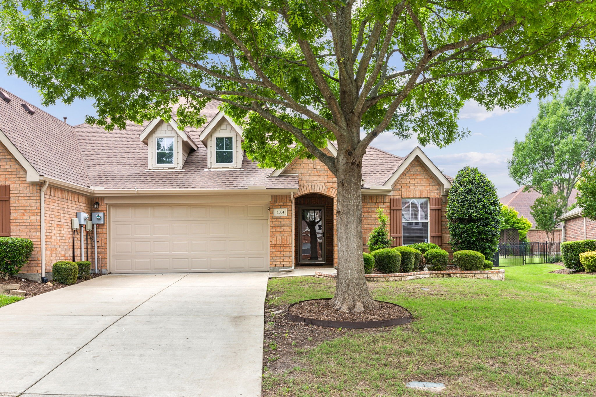 1304 Shinnecock Court