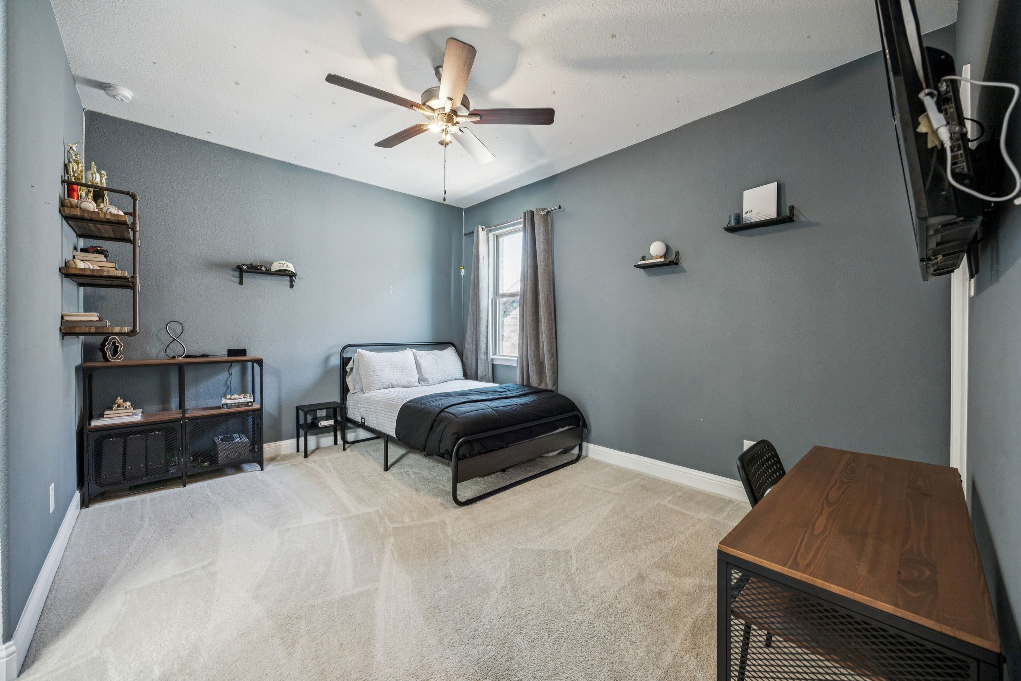 2269 Washington Drive