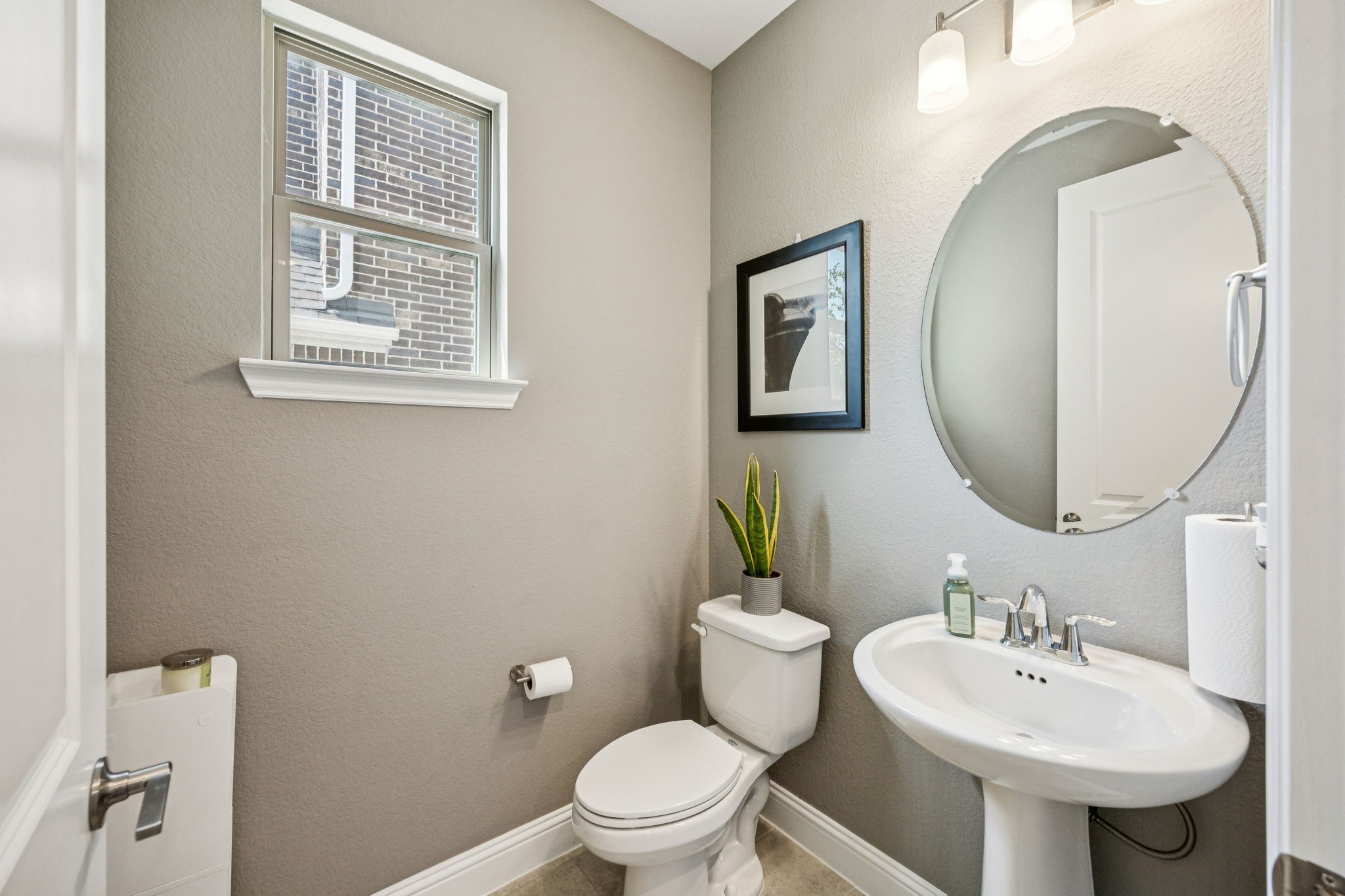 2269 Washington Drive