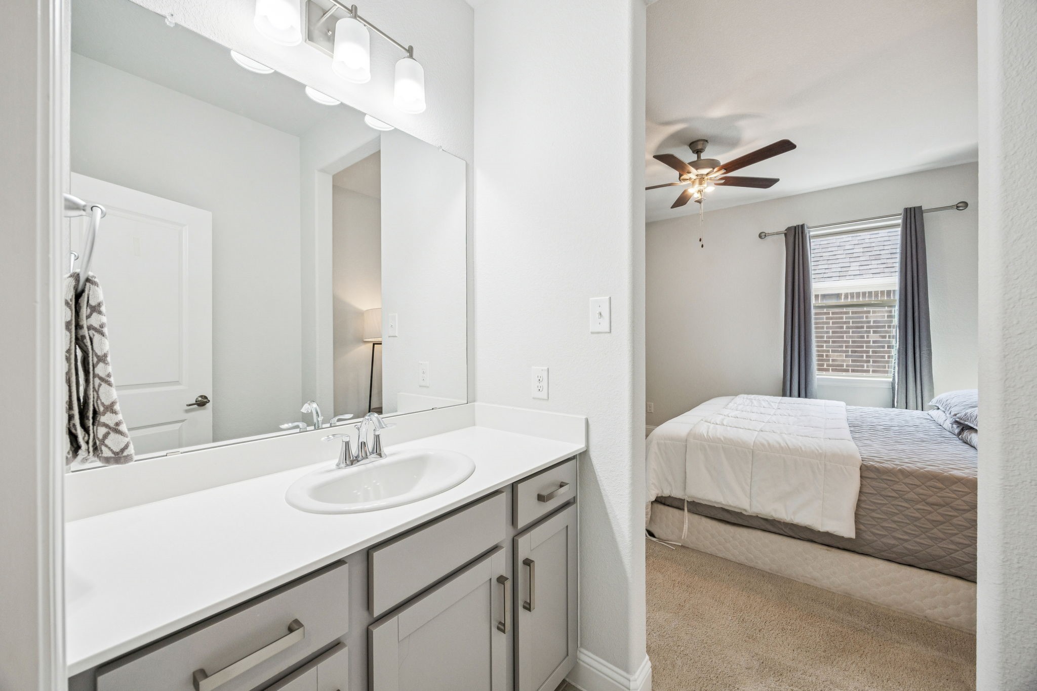 2269 Washington Drive