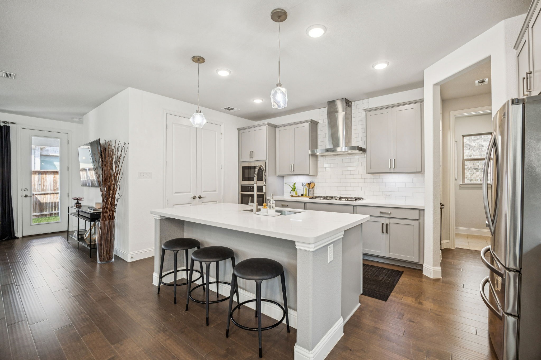 2269 Washington Drive