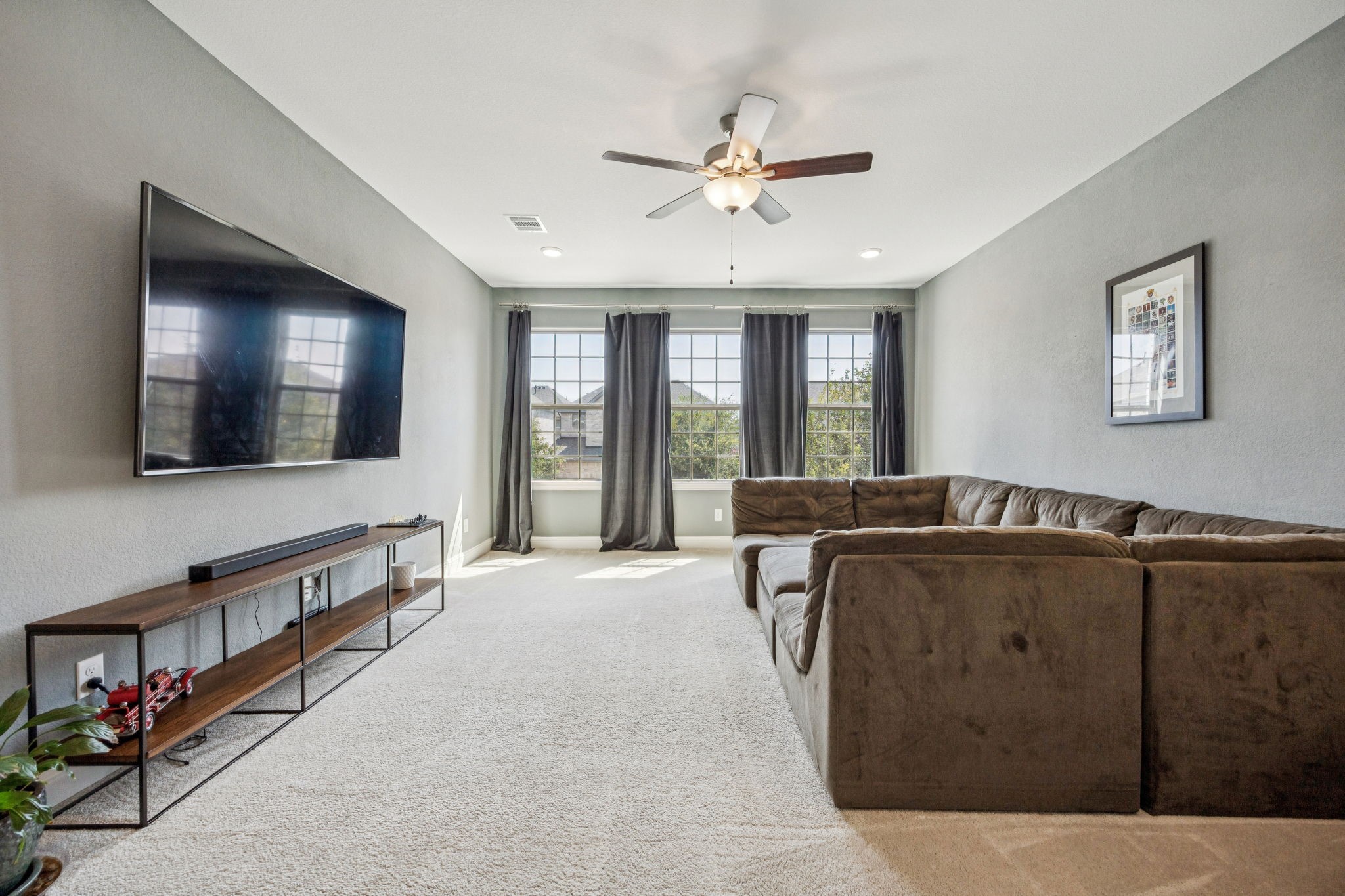 2269 Washington Drive