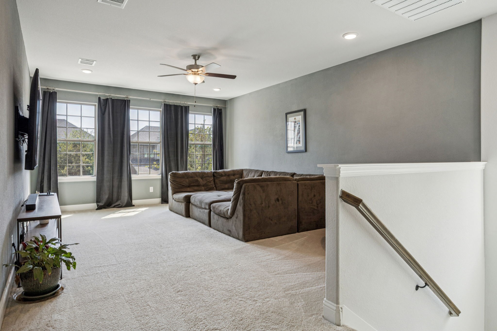 2269 Washington Drive