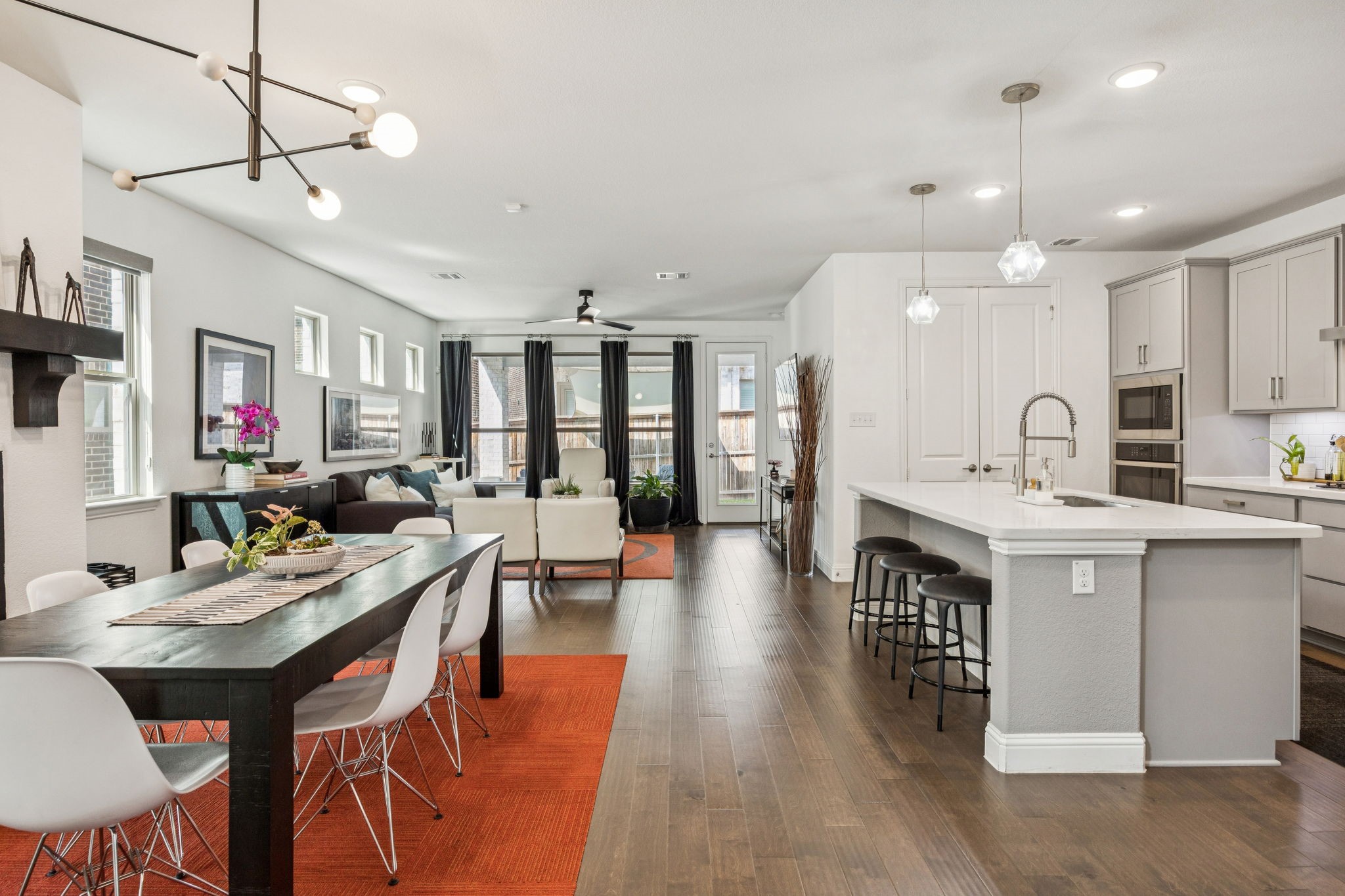 2269 Washington Drive