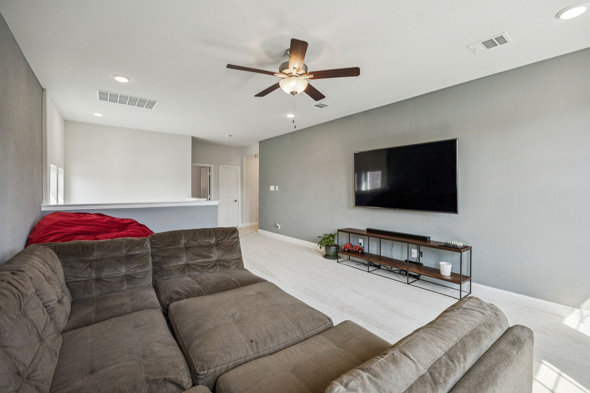 2269 Washington Drive