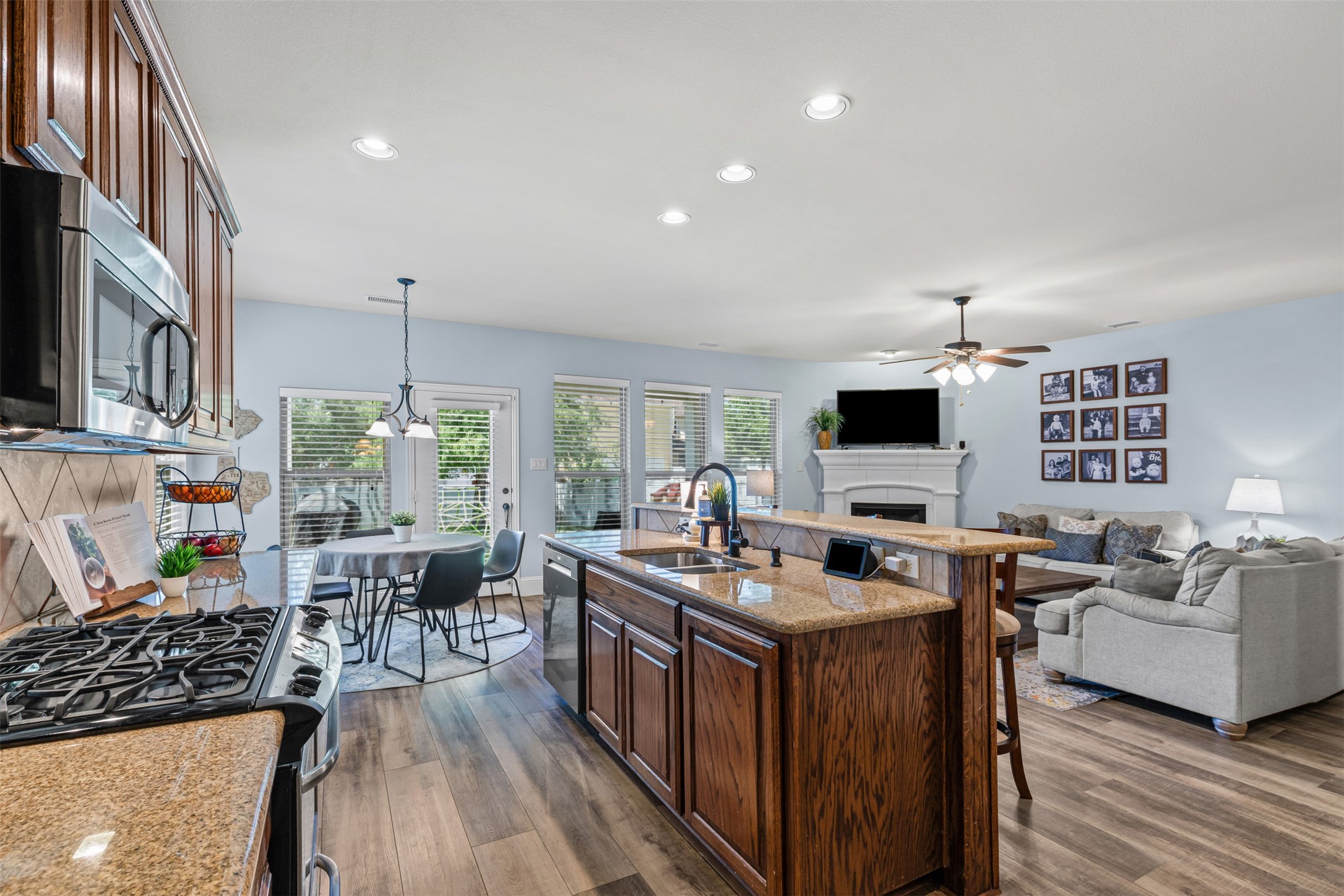1213 Port Royal Court
