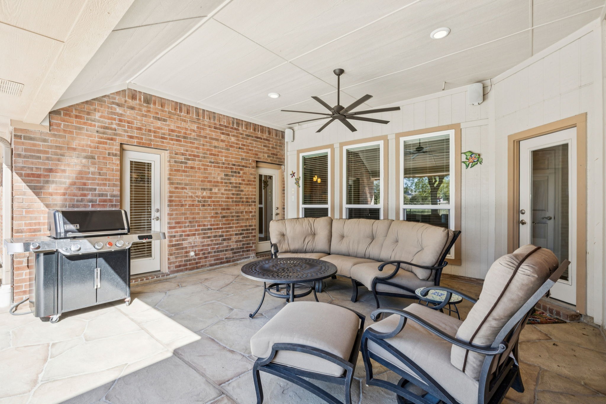 285 Red Star Road