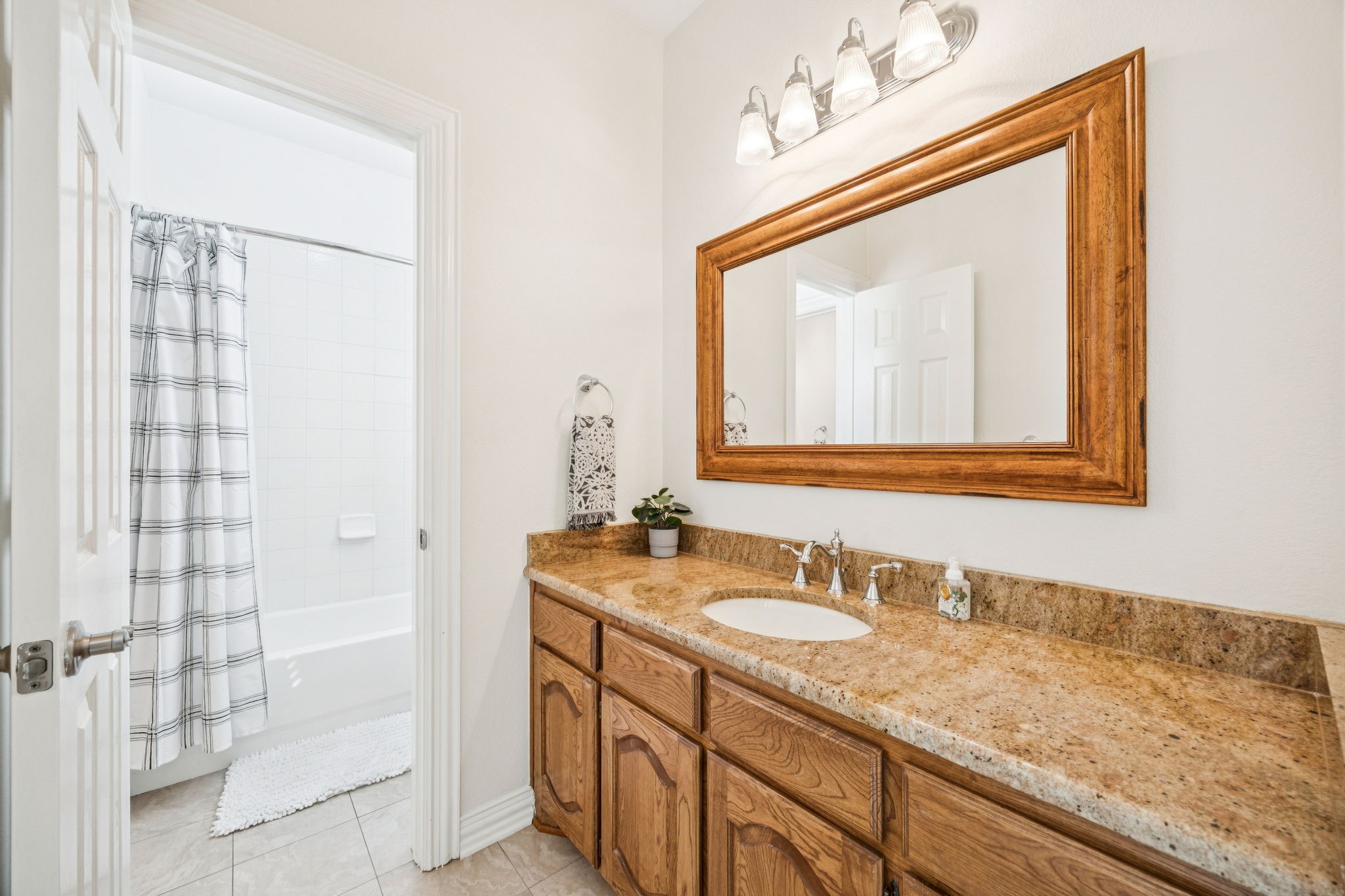 285 Red Star Road