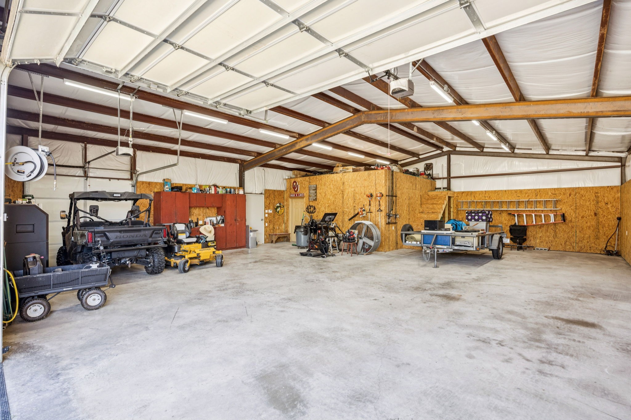 285 Red Star Road