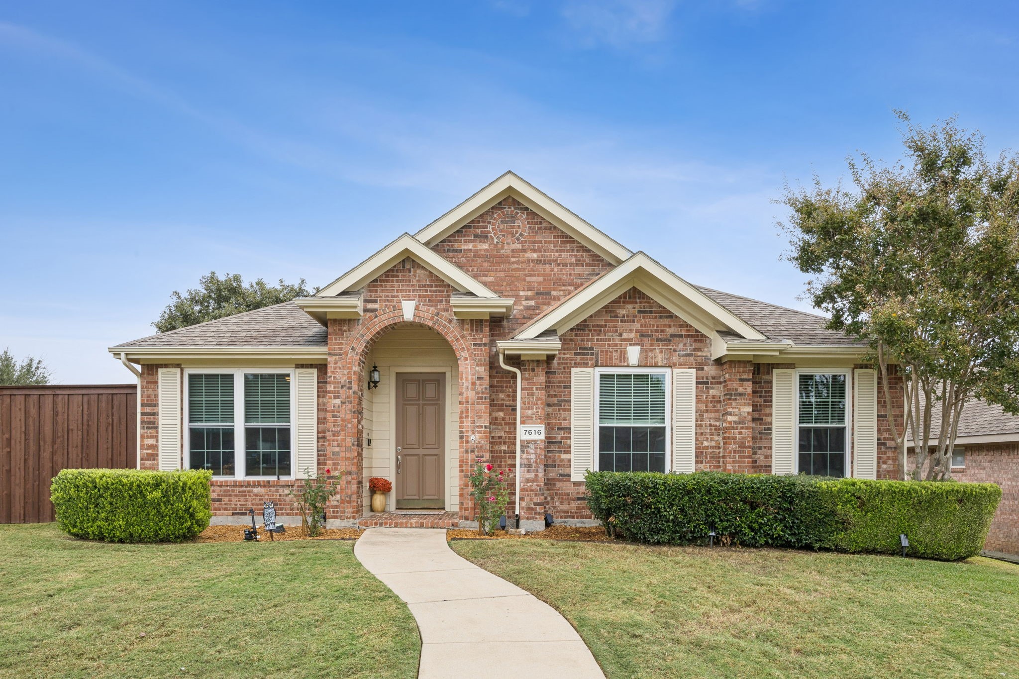 7616 Sonoma Valley Drive