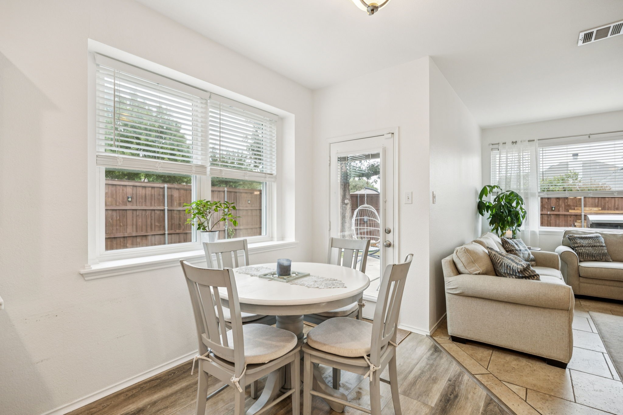 7616 Sonoma Valley Drive