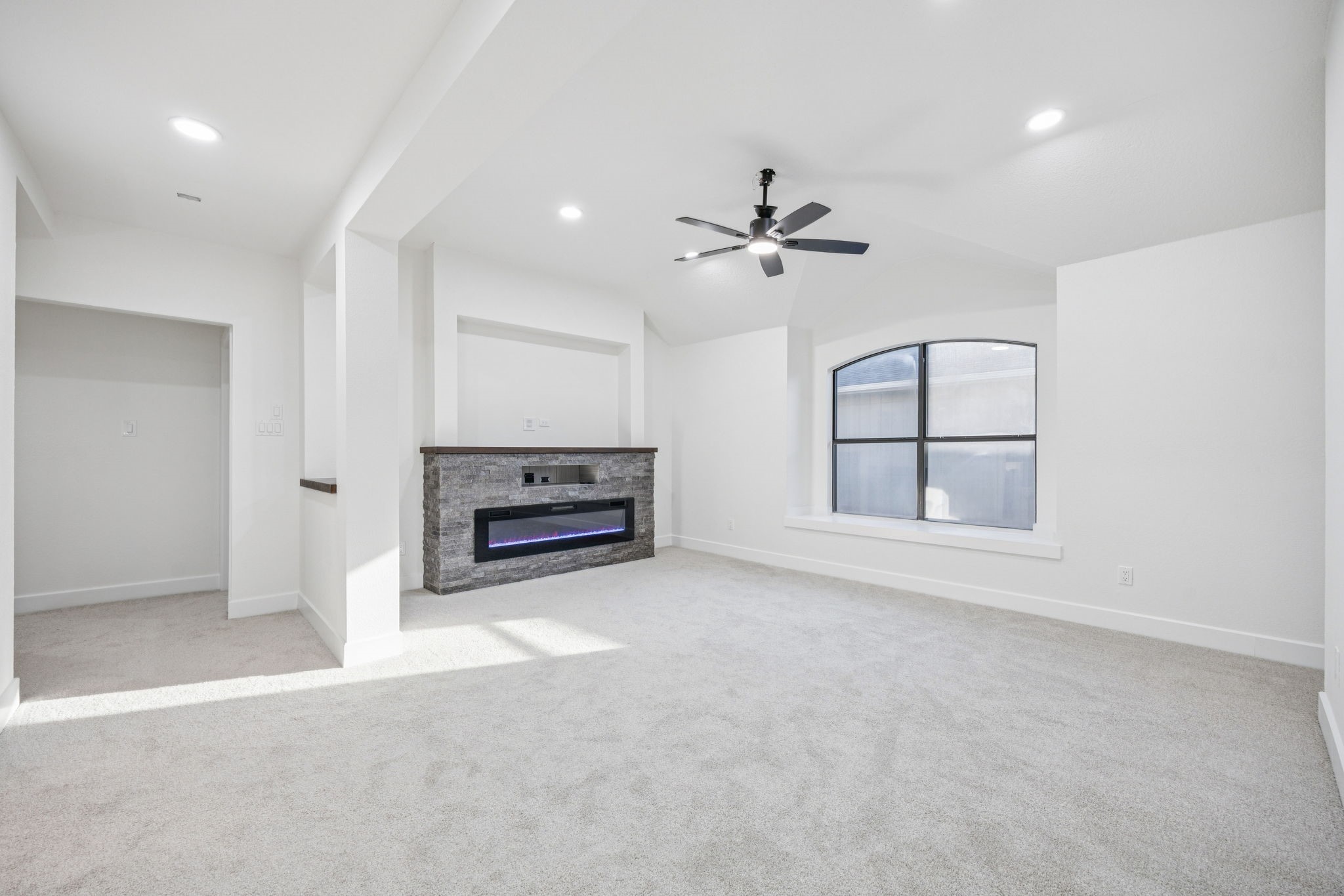710 Bluffview Drive