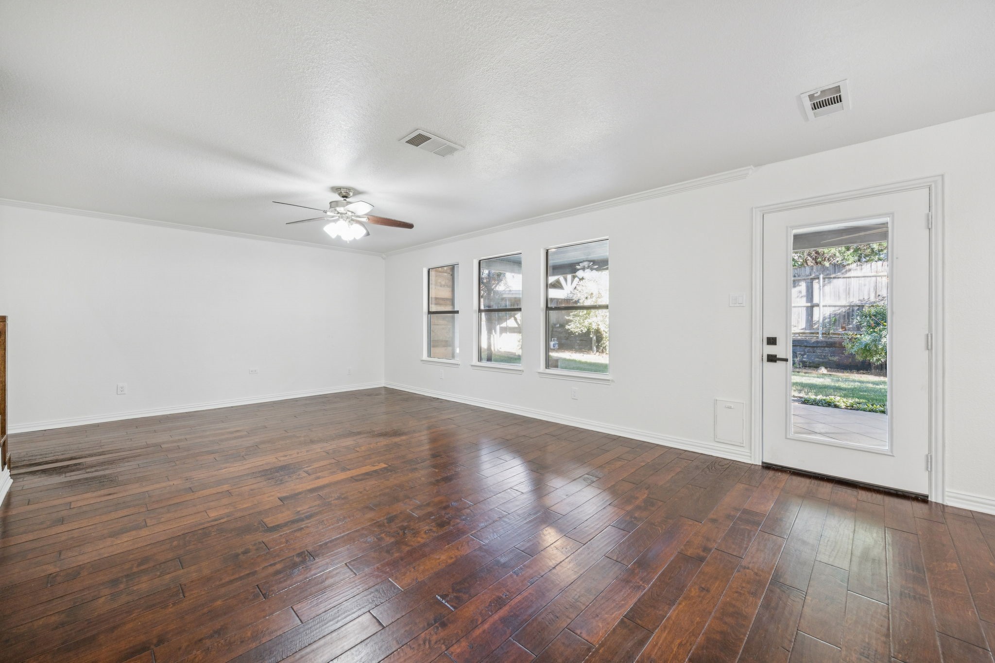 710 Bluffview Drive