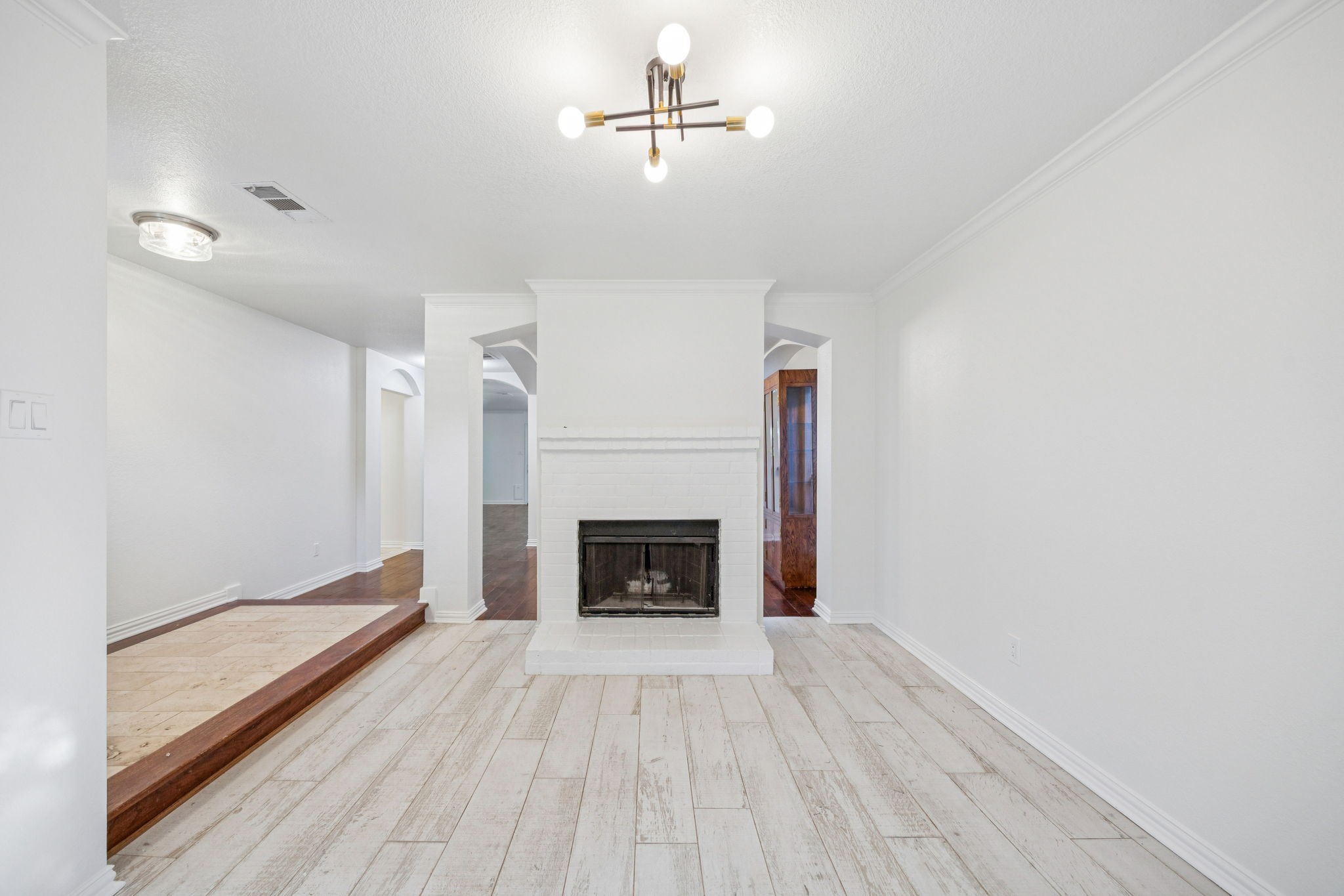 710 Bluffview Drive