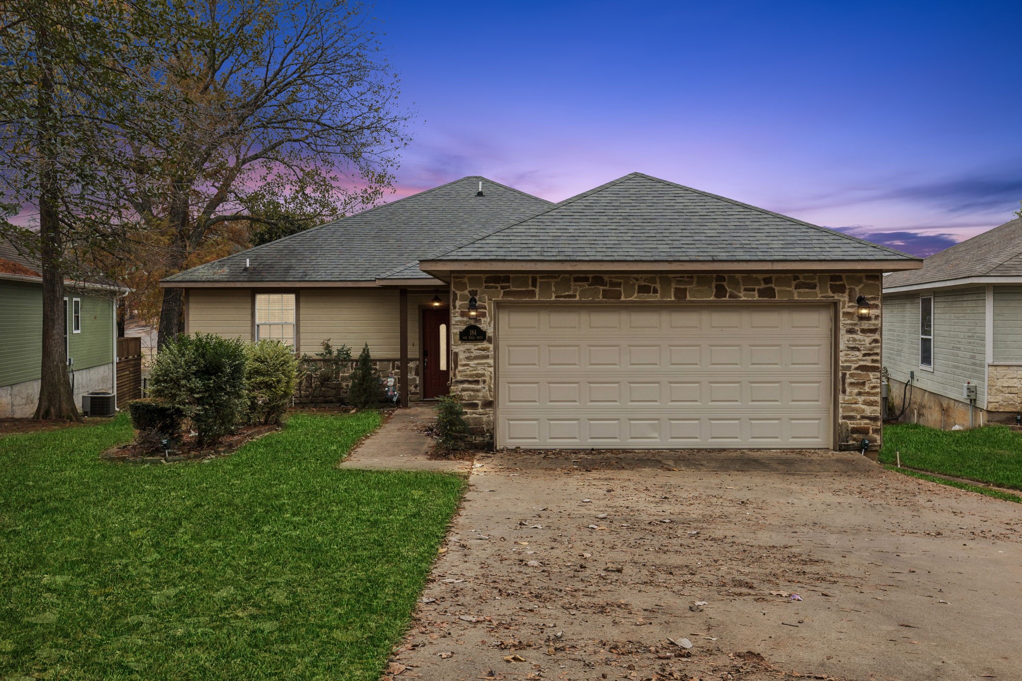 184 Oak Hills Drive