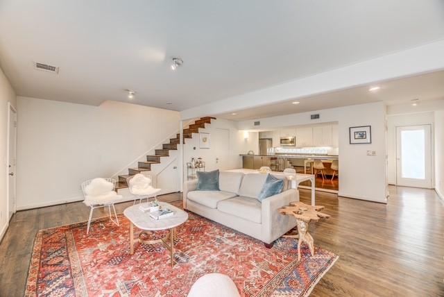 4122 Travis Street 2