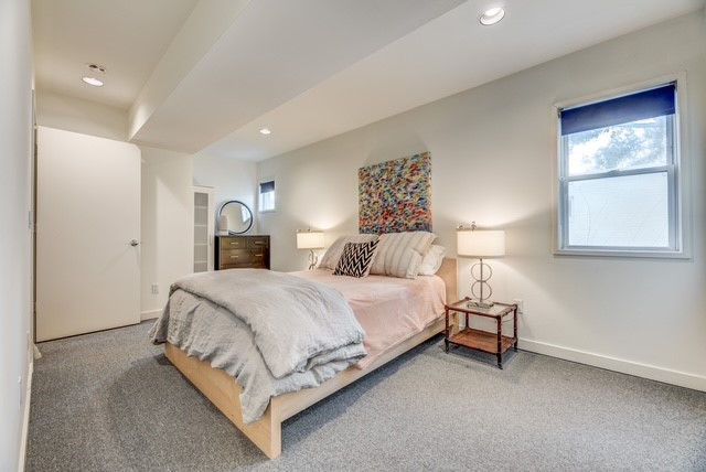 4122 Travis Street 2