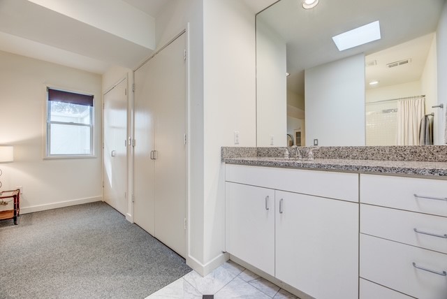 4122 Travis Street 2