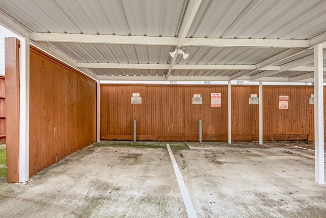 4122 Travis Street 2