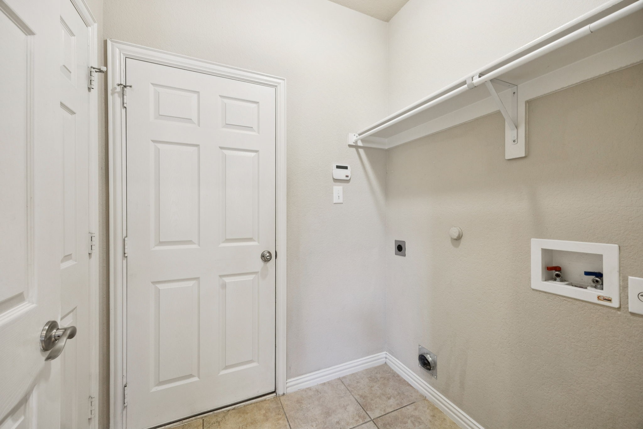 8742 San Bernard Street