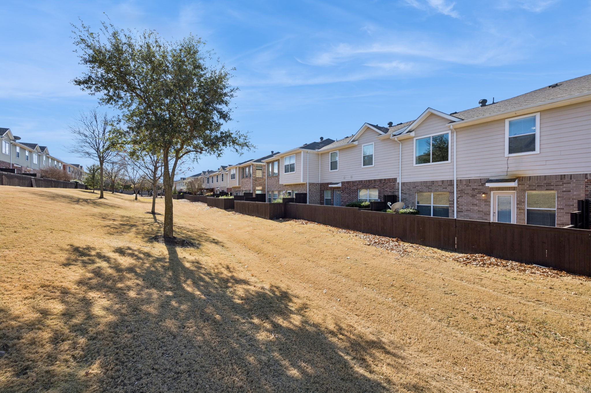 8742 San Bernard Street