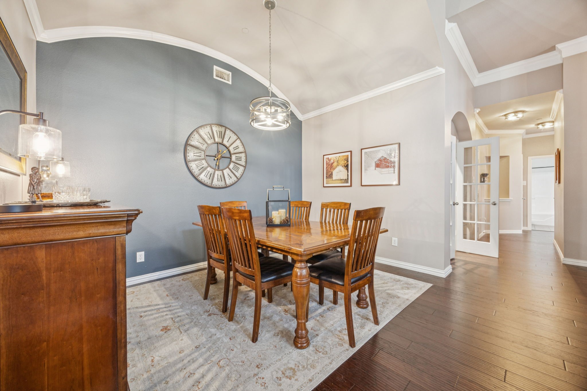 5711 Orchard Parkway