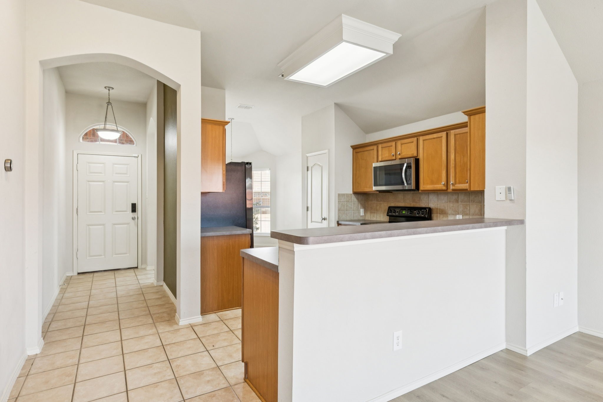 1728 River Oaks Drive