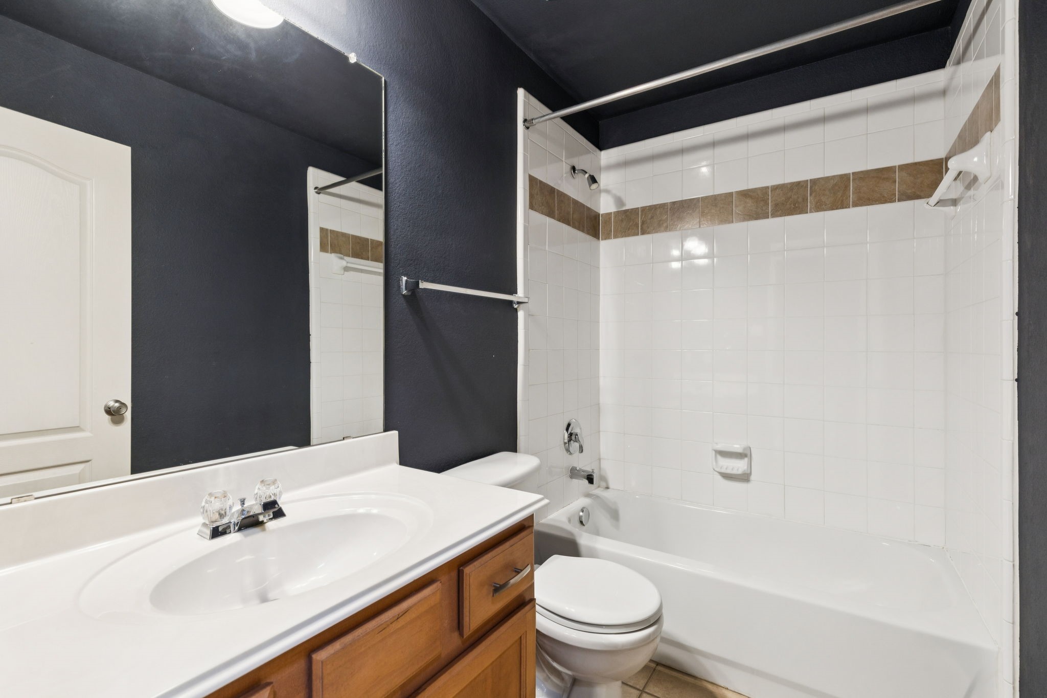 1728 River Oaks Drive