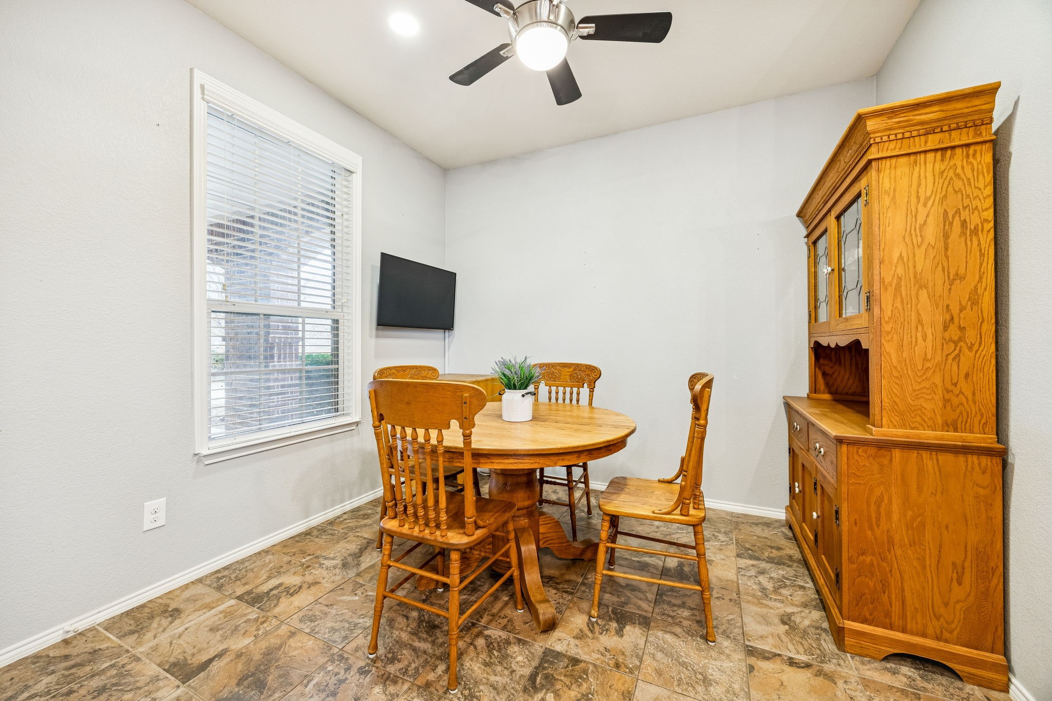 383 Balboa Court