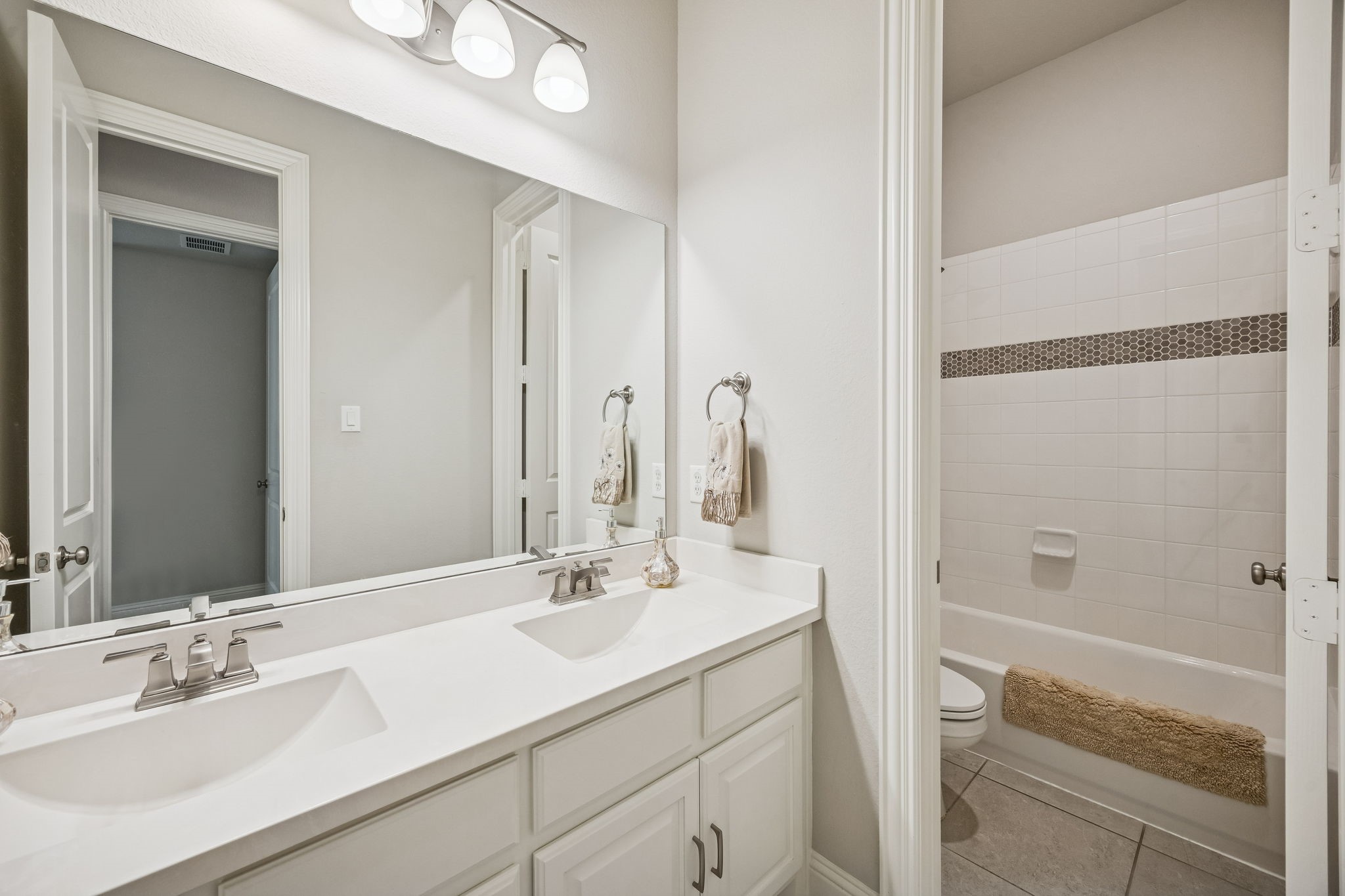 12128 Curry Creek Drive