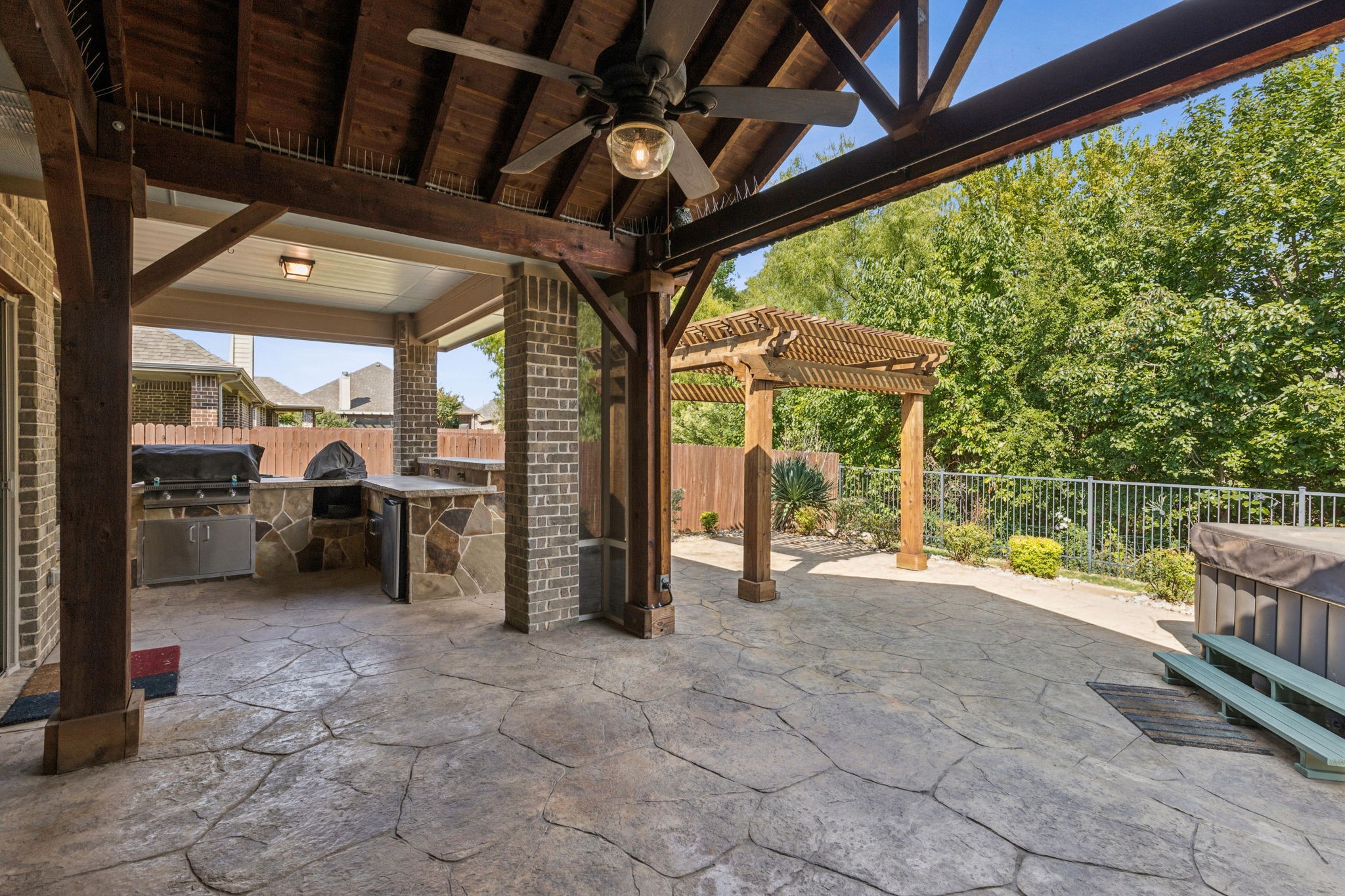 417 Traveller Street