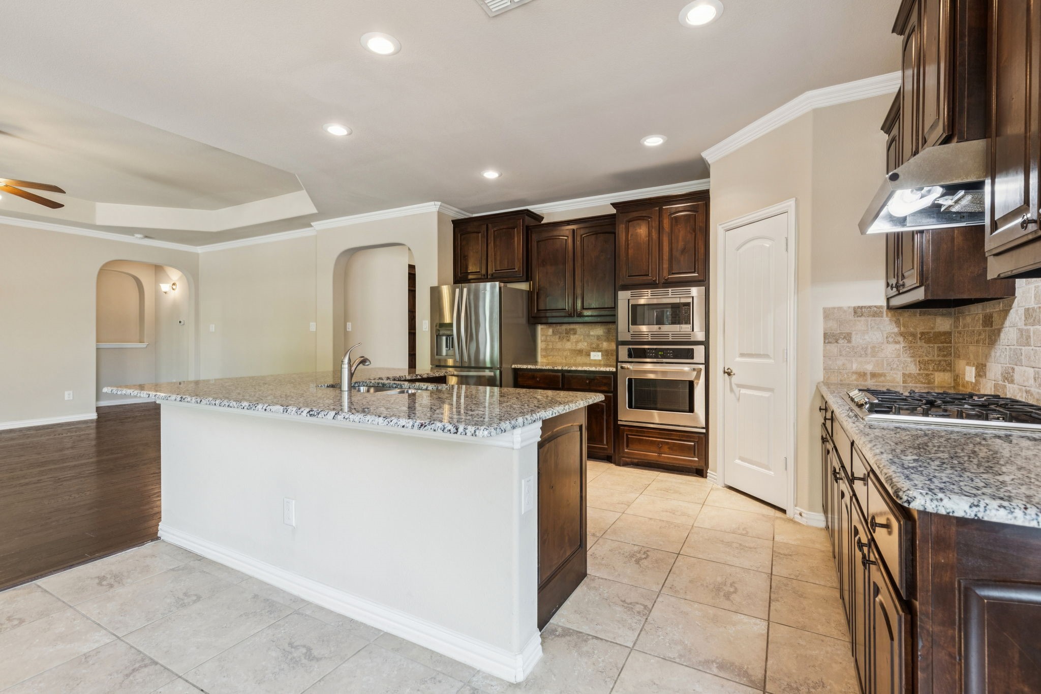 417 Traveller Street