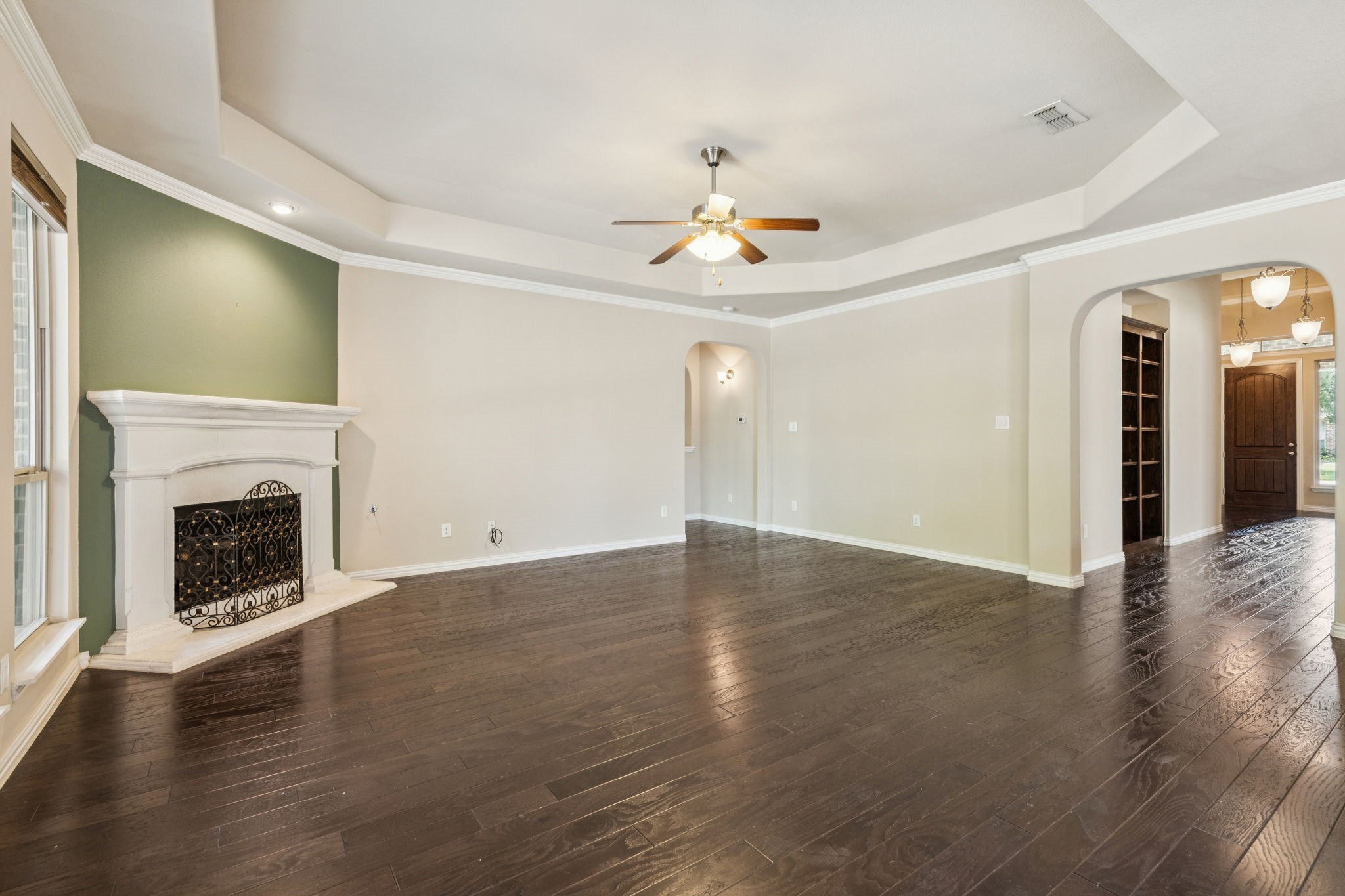 417 Traveller Street