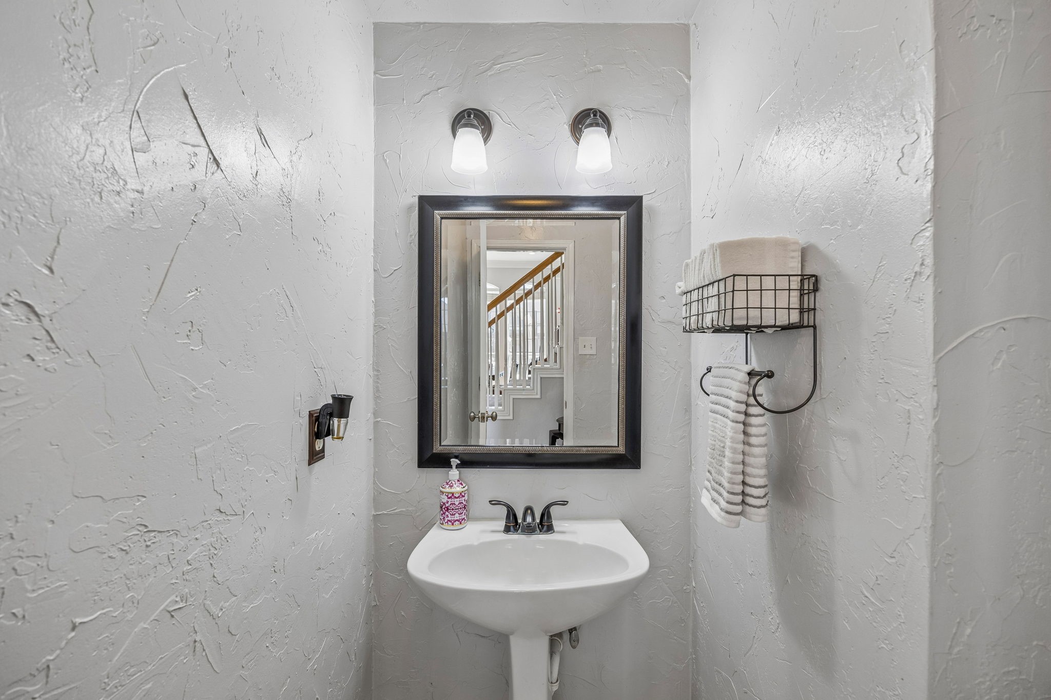 1512 Falmouth Drive
