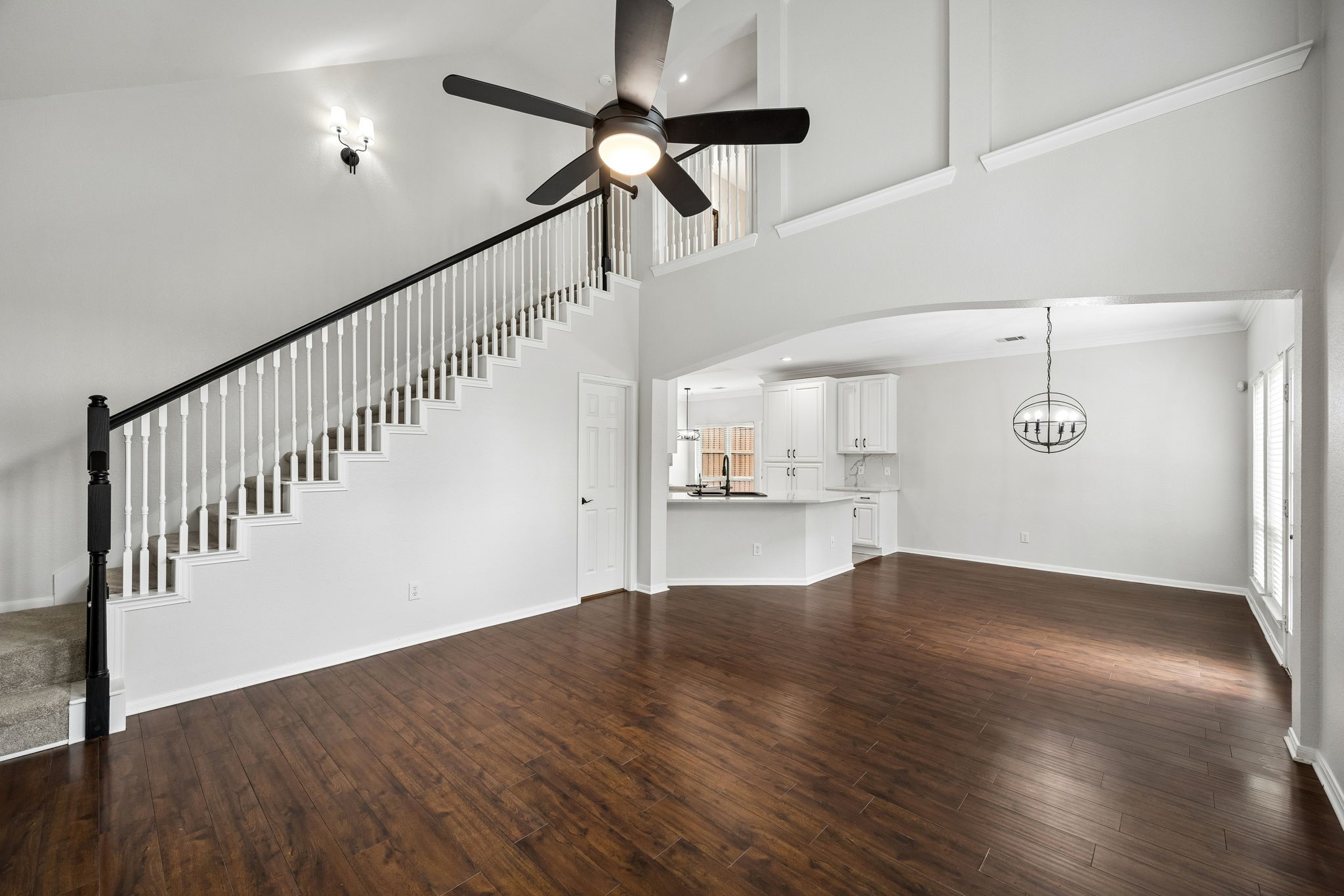 6728 Saddletree Trail