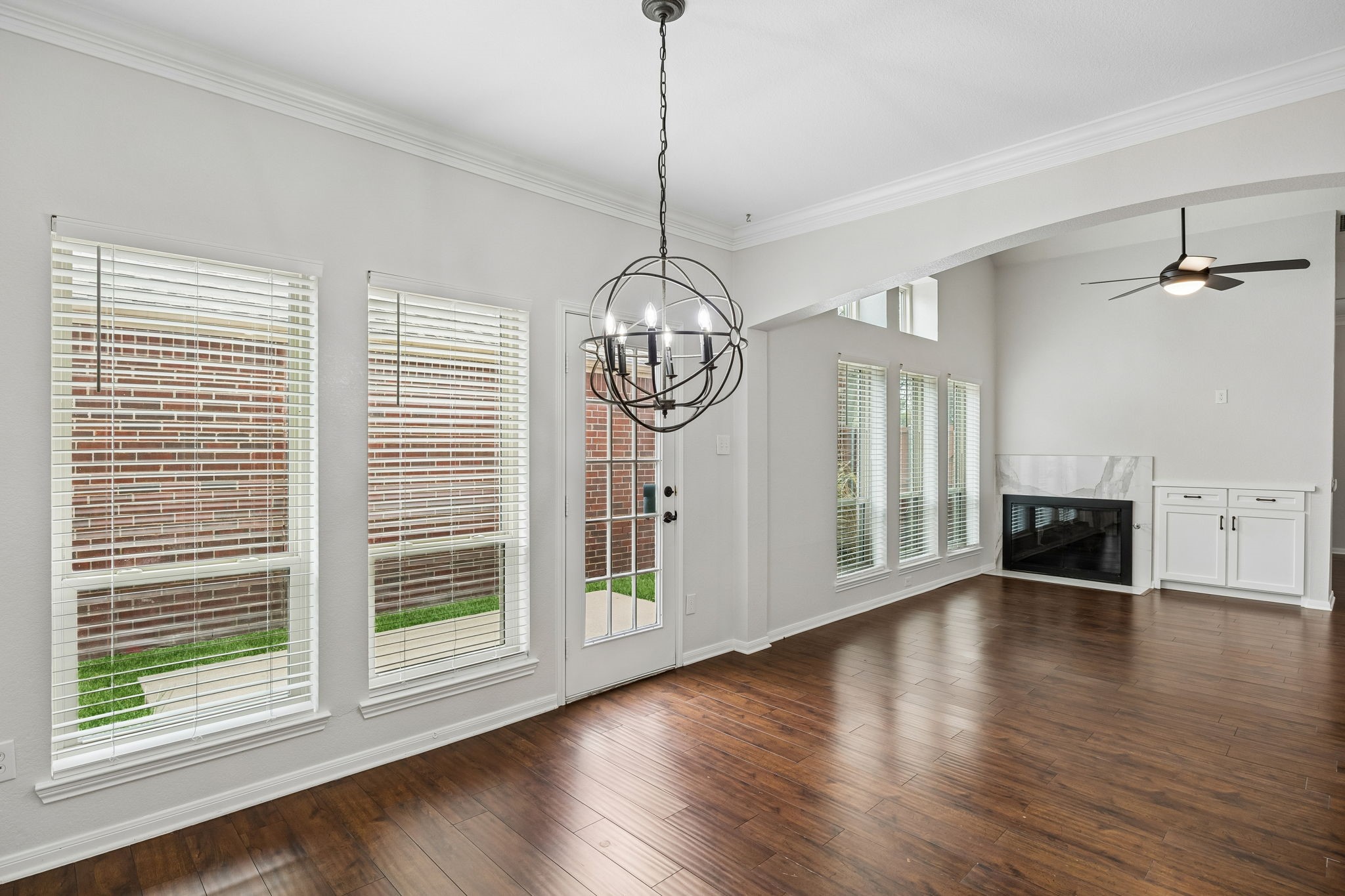 6728 Saddletree Trail