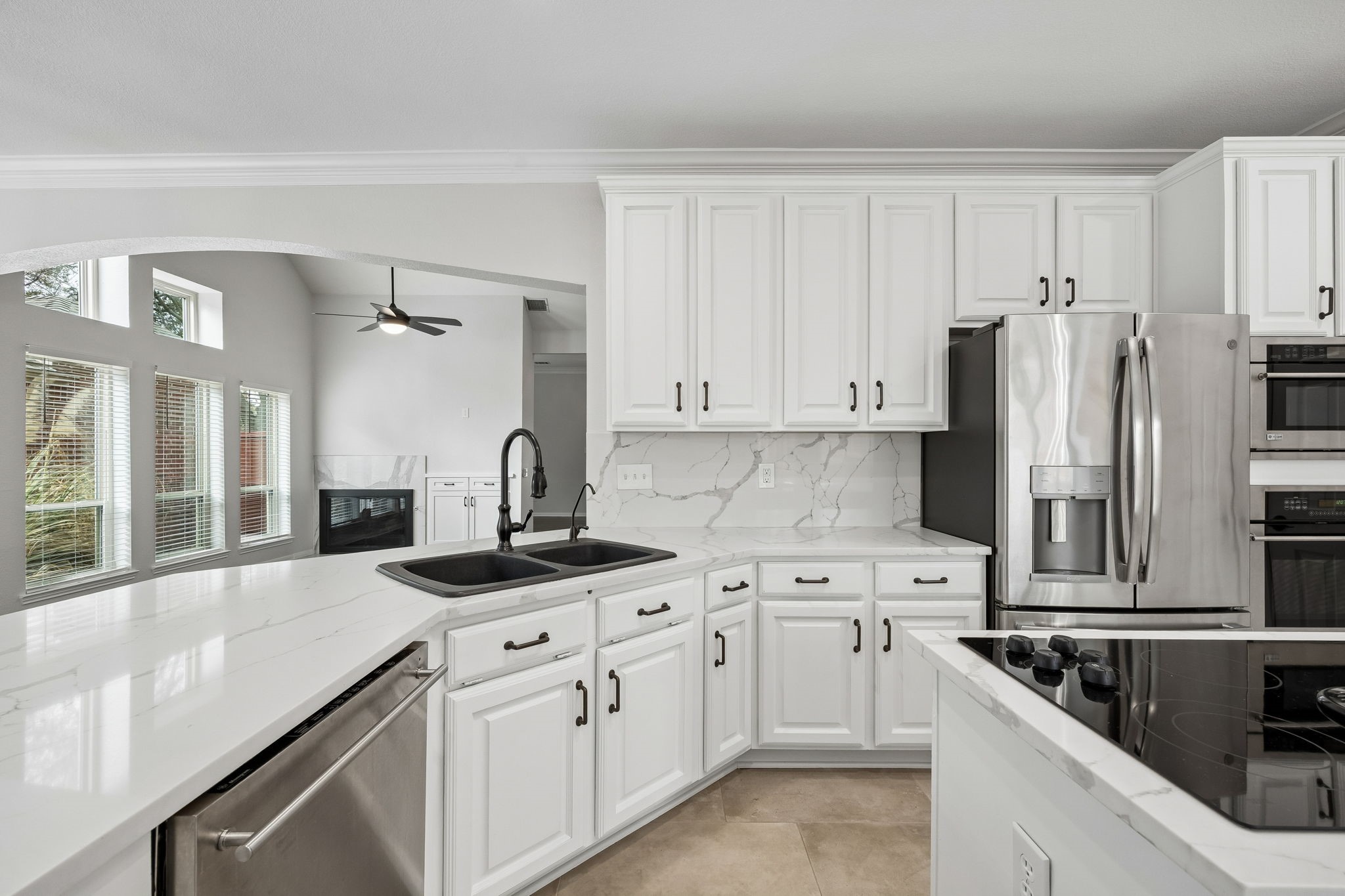 6728 Saddletree Trail