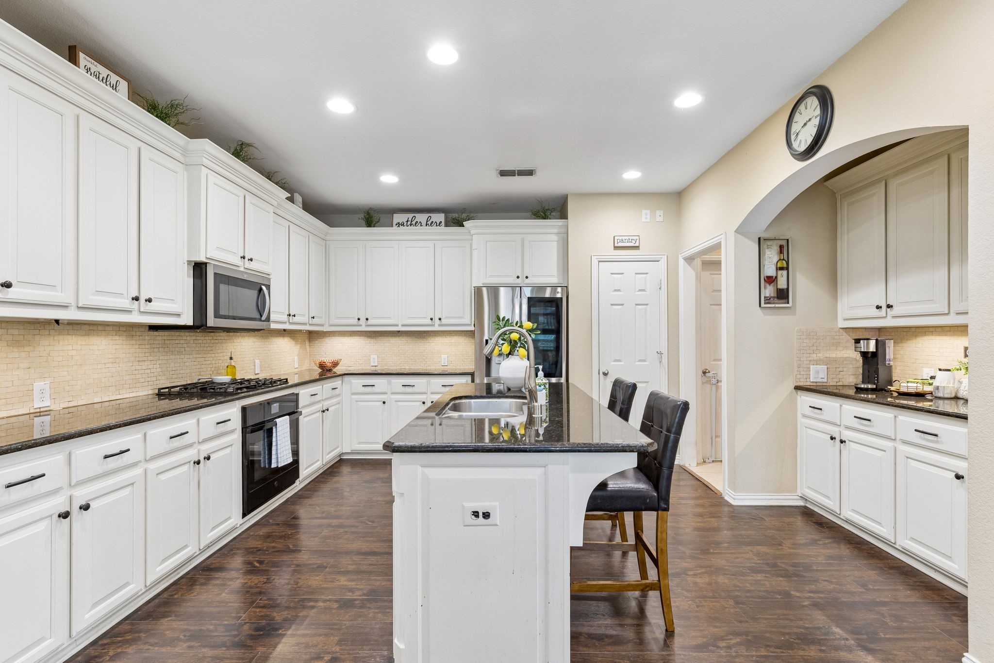 934 Dunleer Drive
